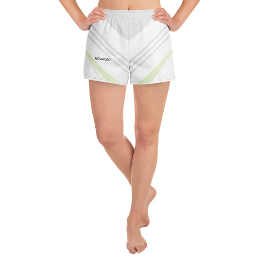 Woman wearing fast-drying sustainable athletic shorts with geometric pattern and pockets
