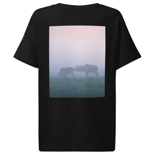 Back view of the minimalist black organic cotton women's t-shirt from the Mikko Monto x Novapuro collection.